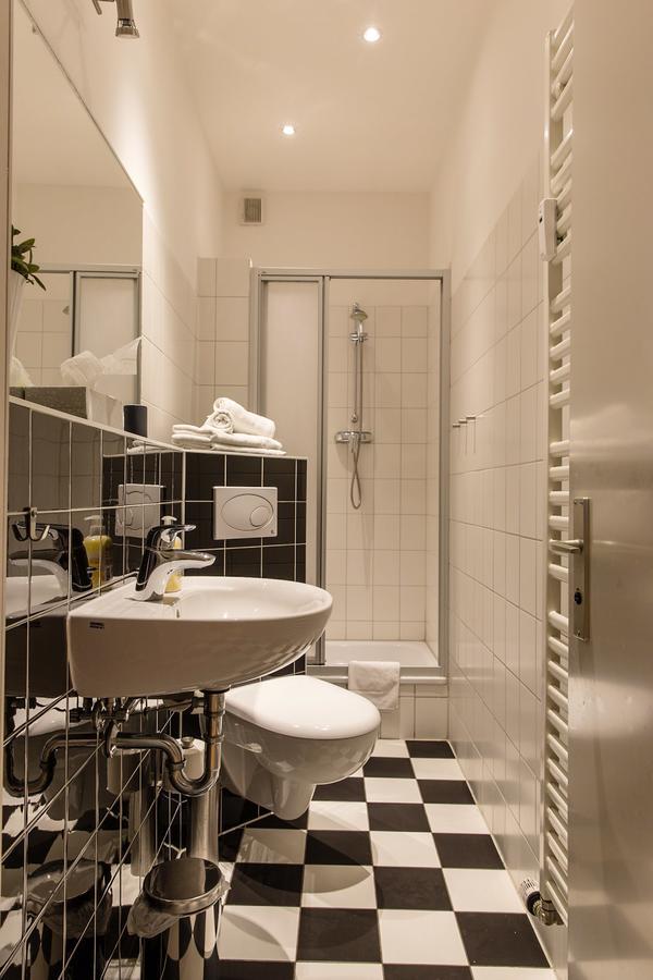 Apartment Kopen Lessing Charlotte Mauerpark Berlin Exterior photo